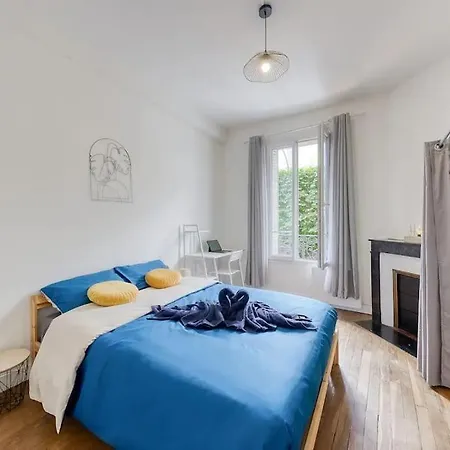 Cosy Bleu Proche Arena Jo Apartment