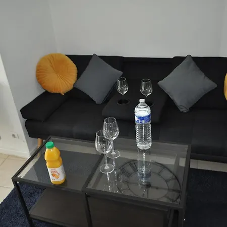 Cosy Bleu Proche Arena Jo